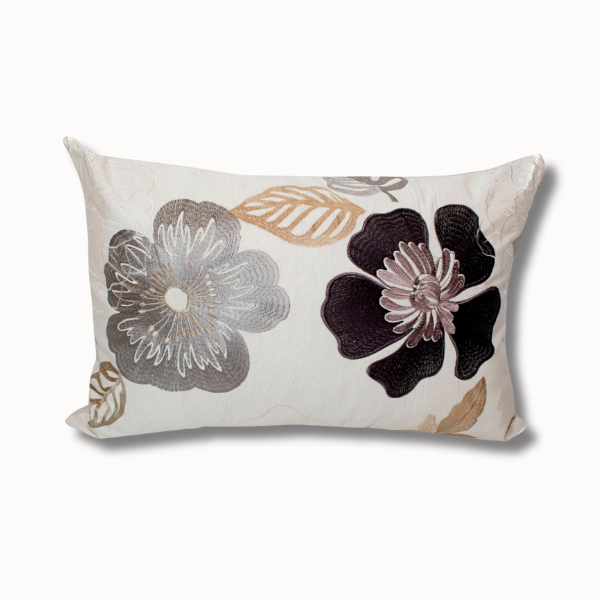 cojin bordado oro plata